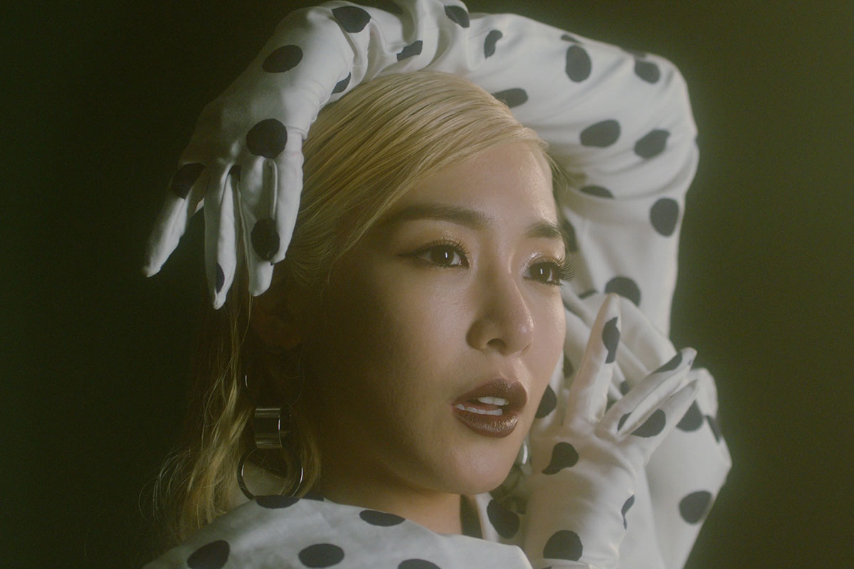 Lips on Lips on Lips